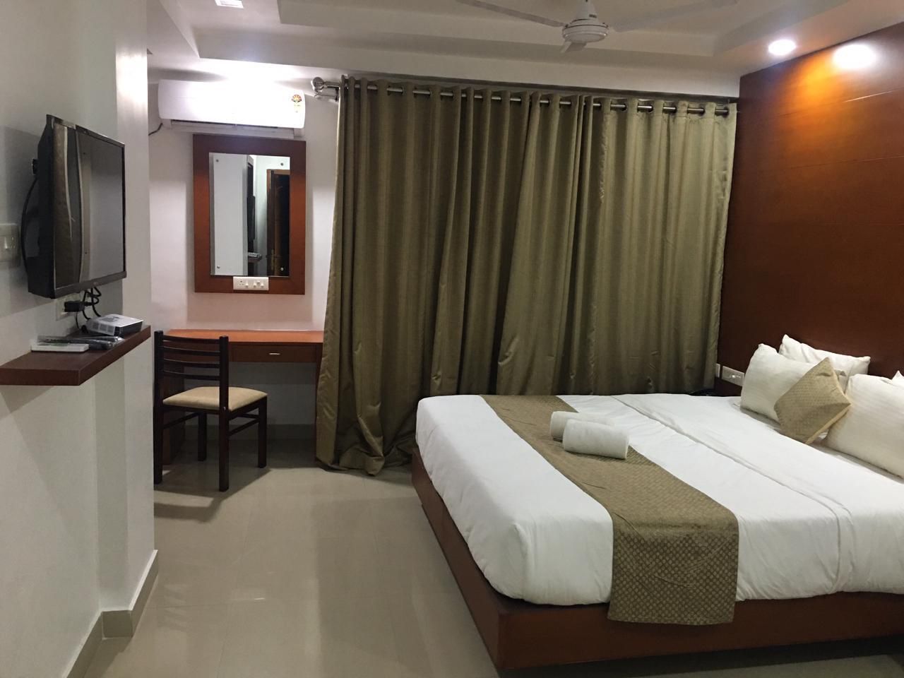 Deluxe Air Conditioning Room