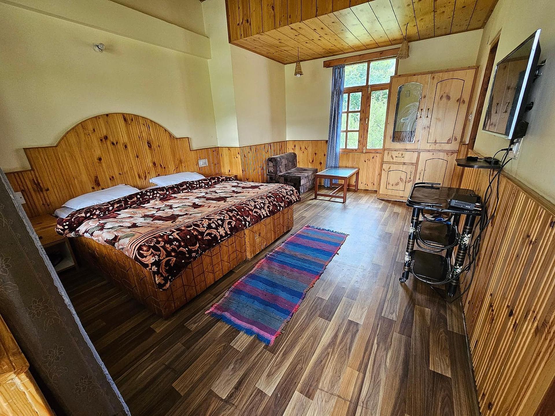 Orchards House - The Hidden Tribe Standard