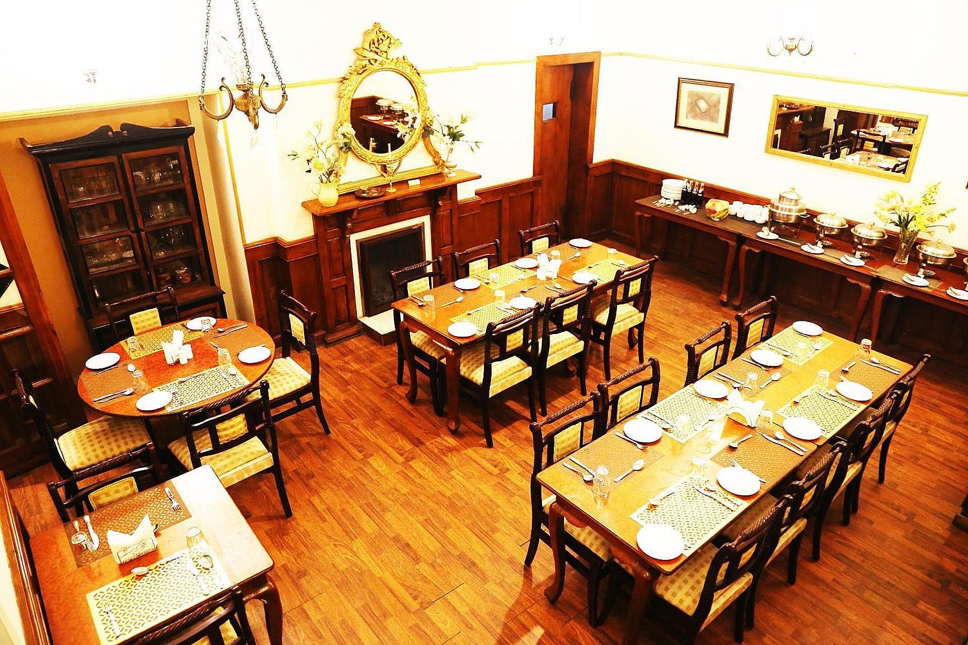 Food & Dining