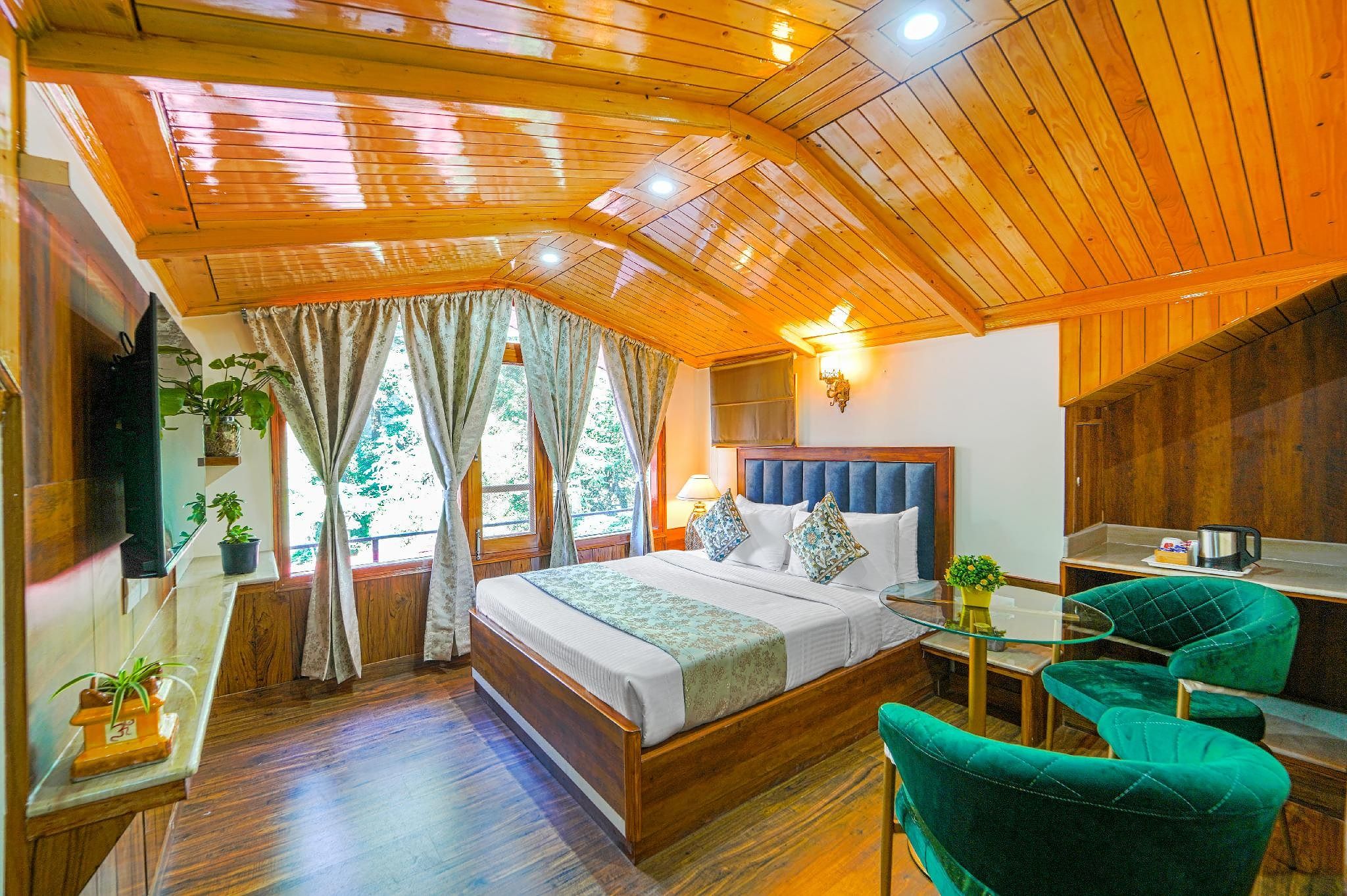 Singh's BnB by Lazygetaways Premium Deluxe Room