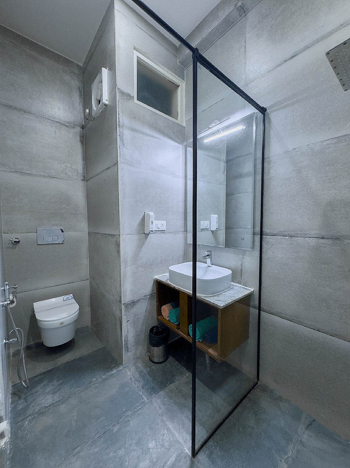 Da Bungalow - A Vacation Abode Deluxe Triple Room 3