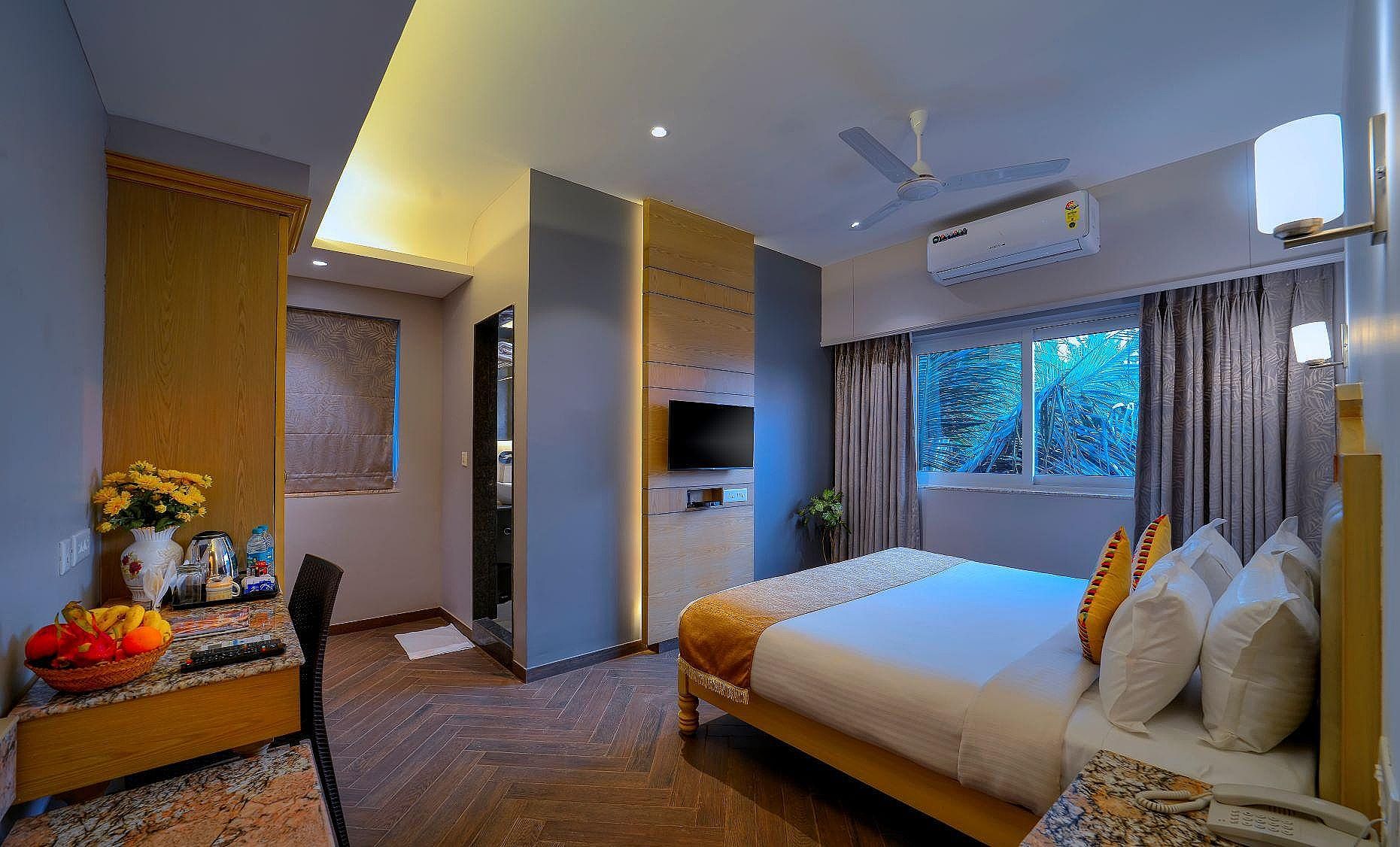 Vega by Lotus Leaf Hotels Deluxe Room 2