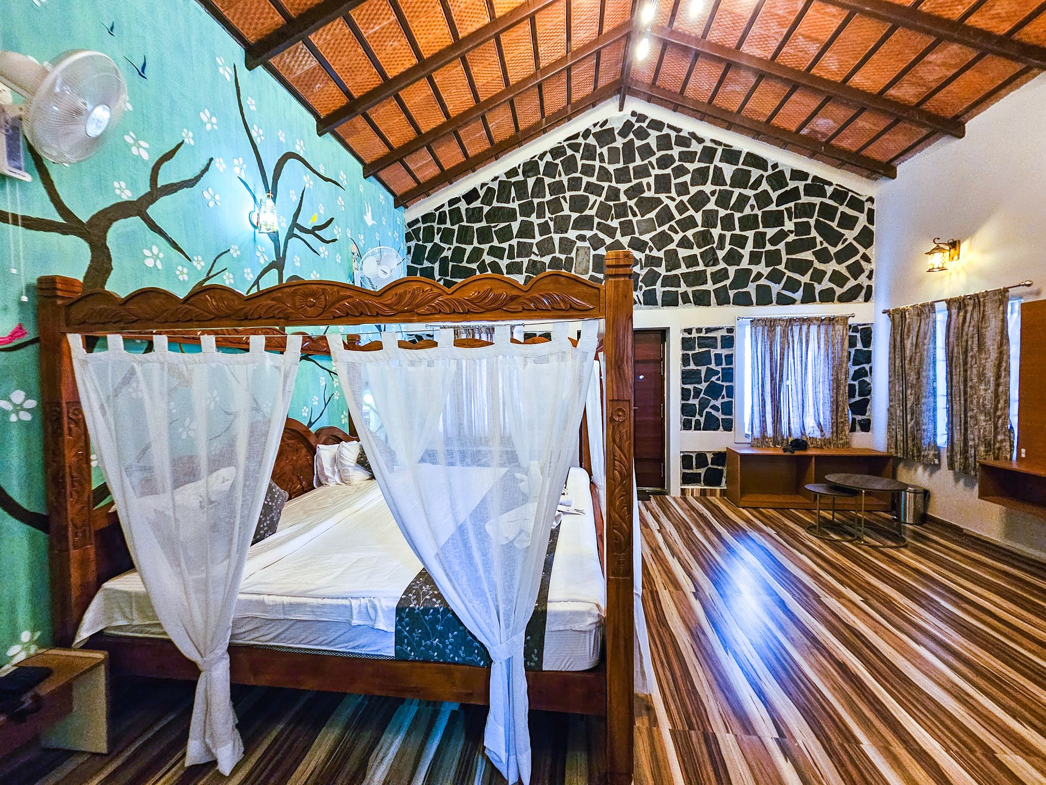 Family Oasis Without Balcony