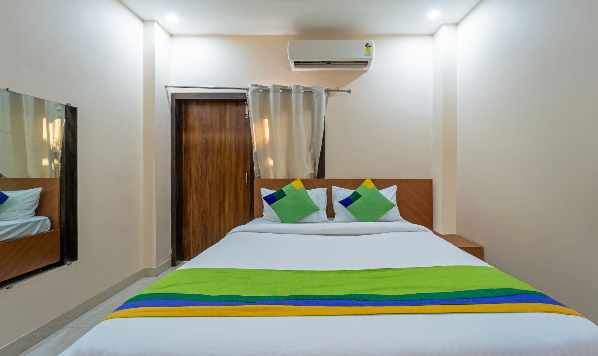 Treebo Raj Palace Standard Double Room 13