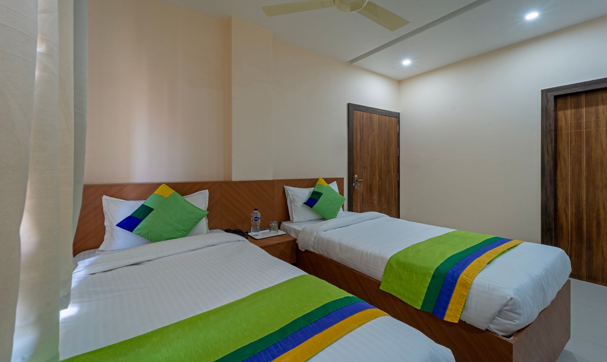 Treebo Raj Palace Standard Double Room 8