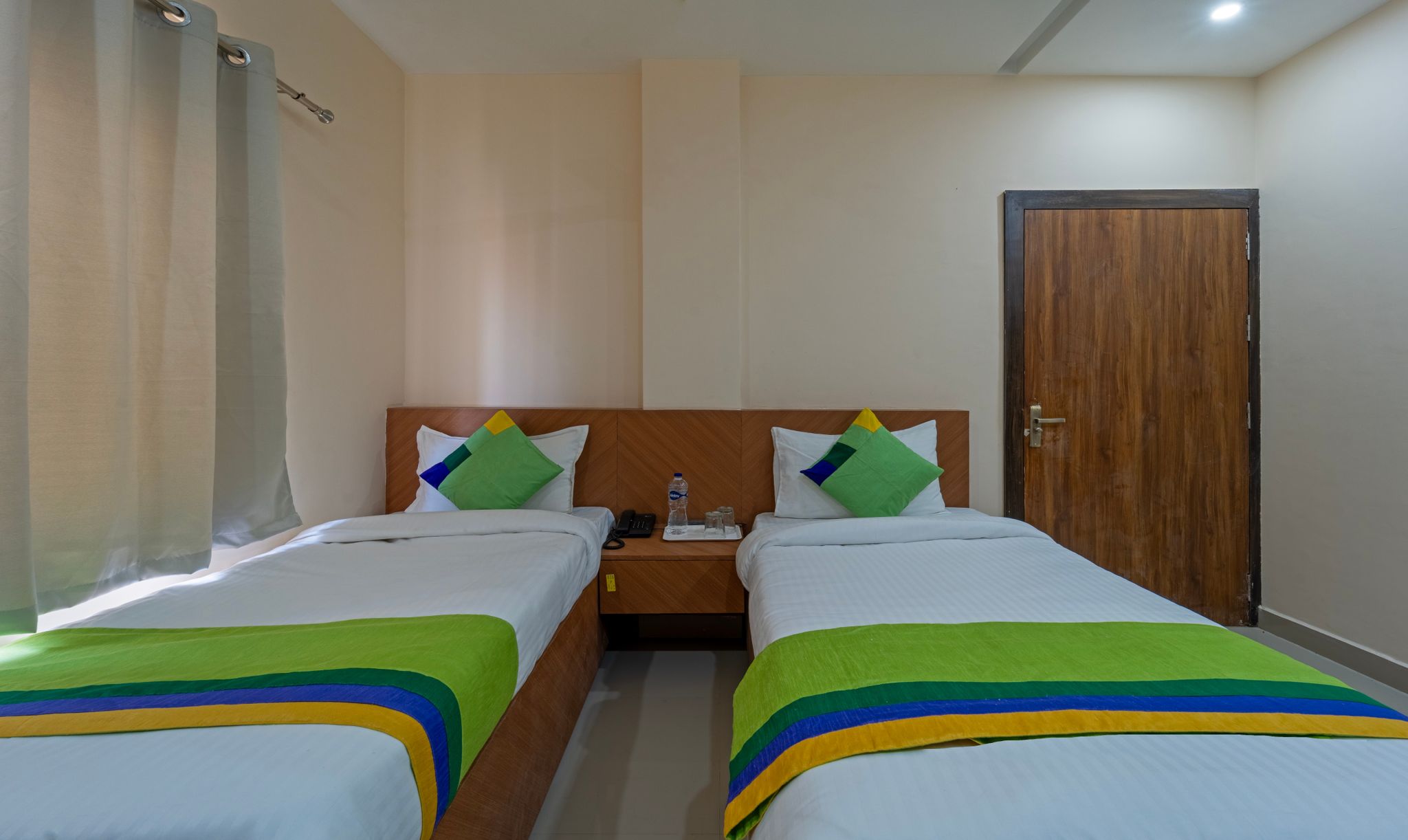 Treebo Raj Palace Standard Double Room 5