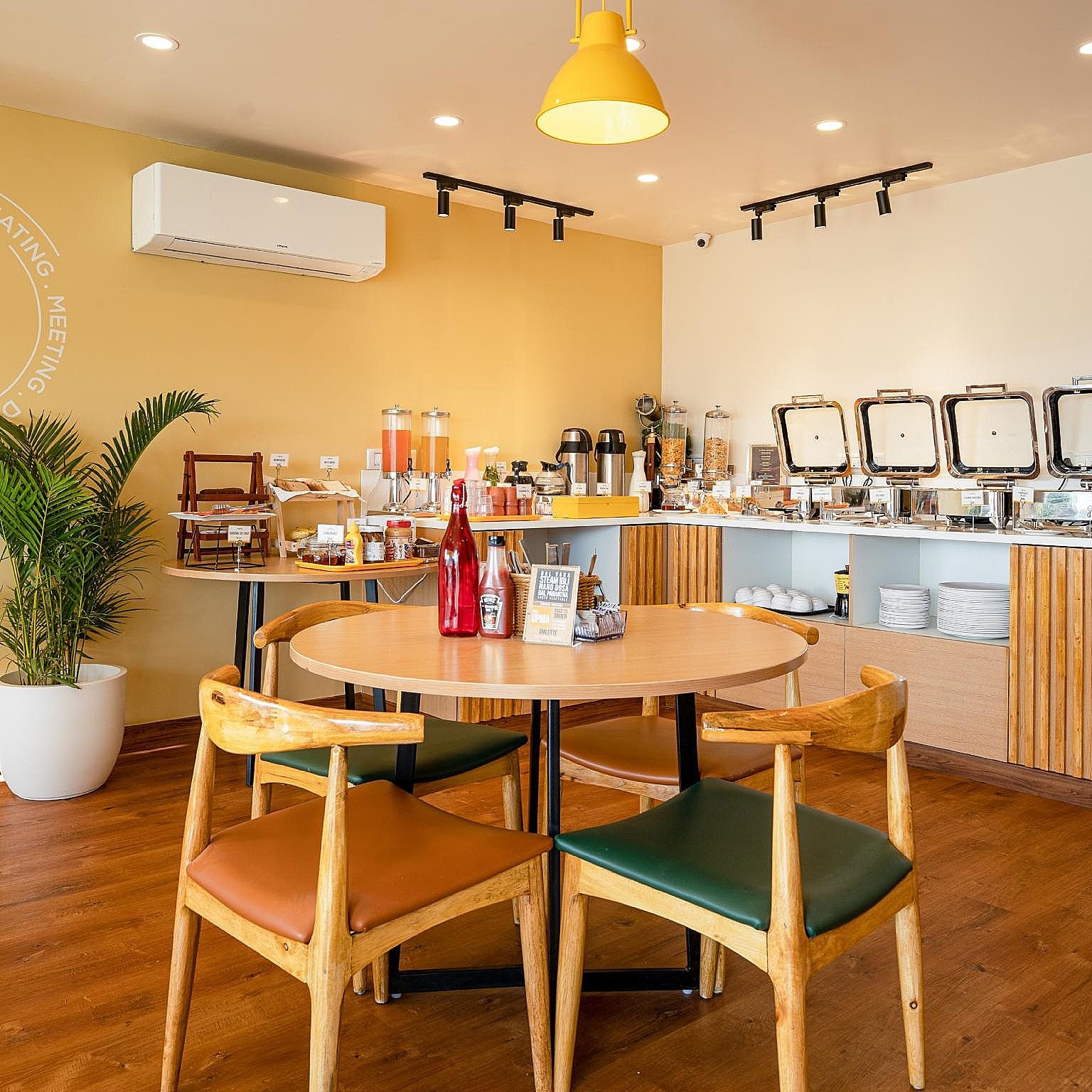 restaurant