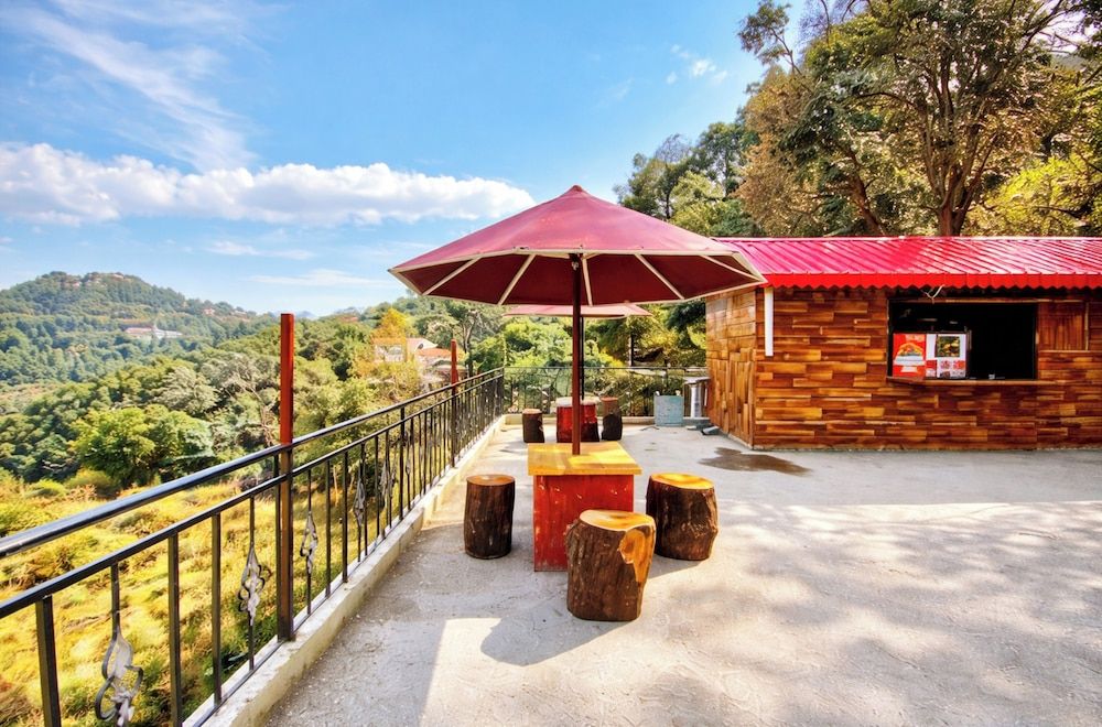 Hotel Kaafal Homestay Mussoorie