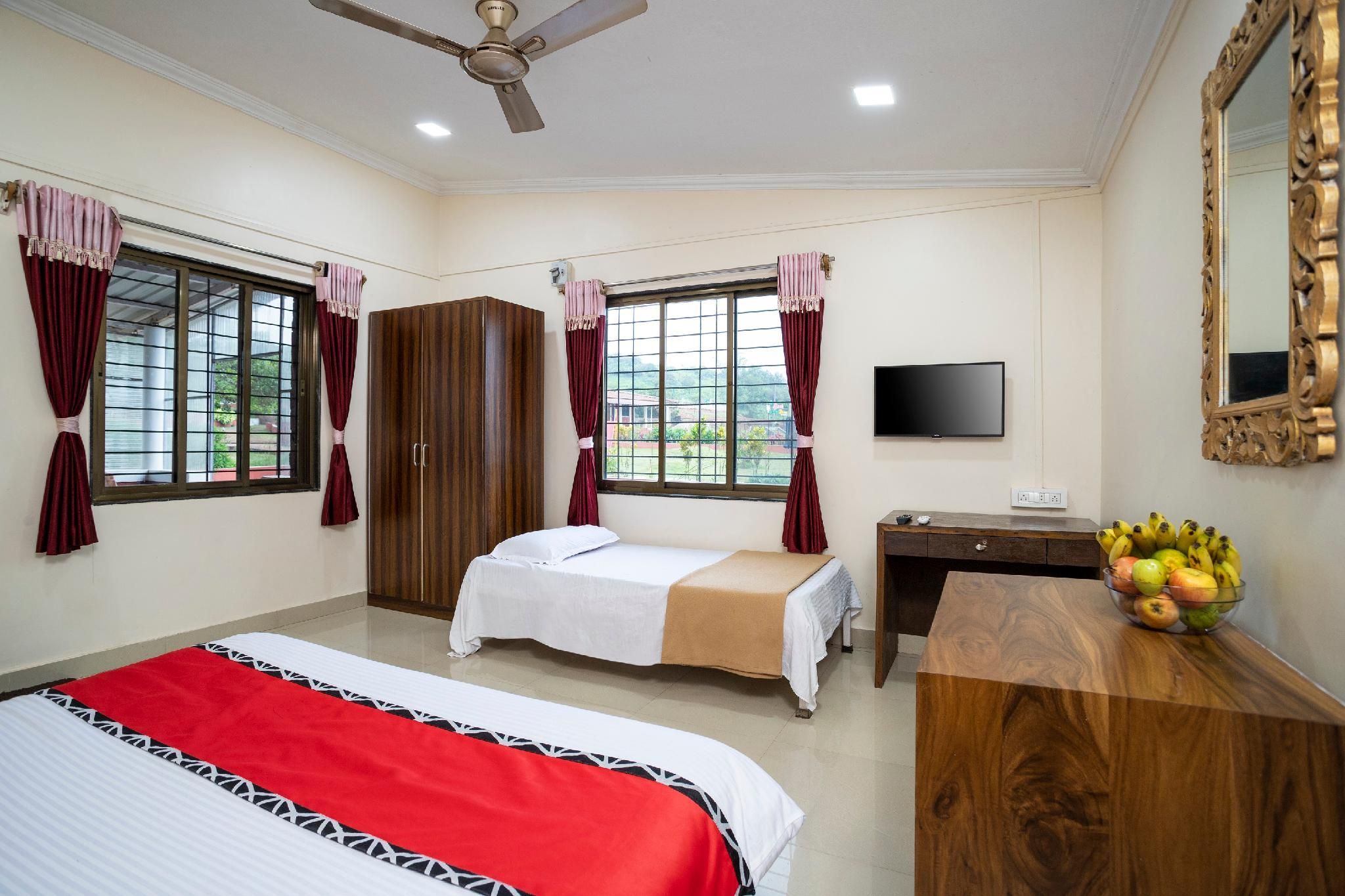 DARK FOREST RETREAT Standard Room NON AC 2