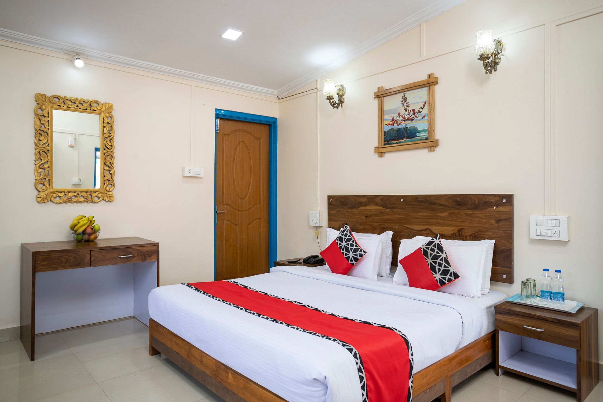 DARK FOREST RETREAT Standard Room NON AC 3