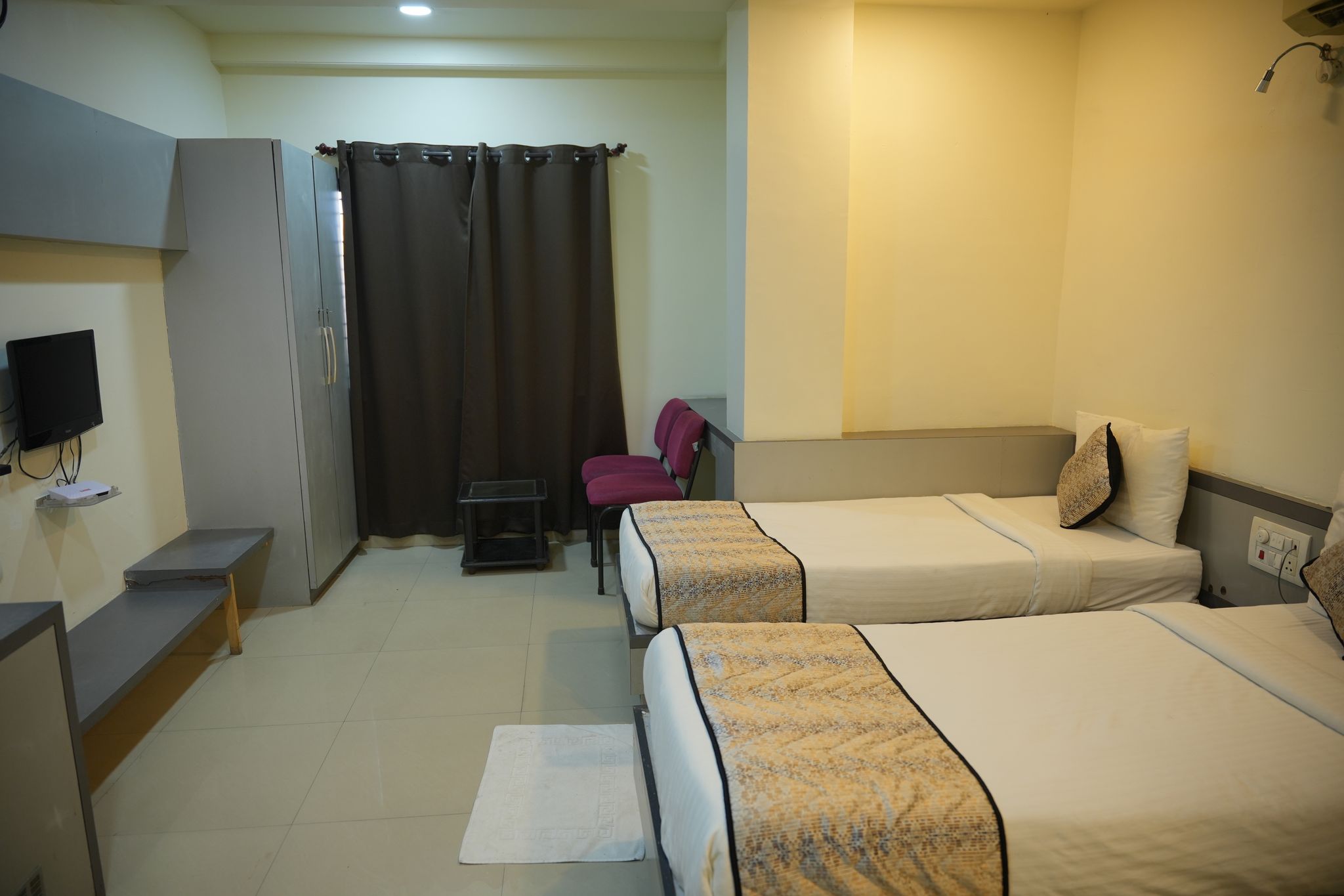 Hotel Udyam Glory Deluxe 8