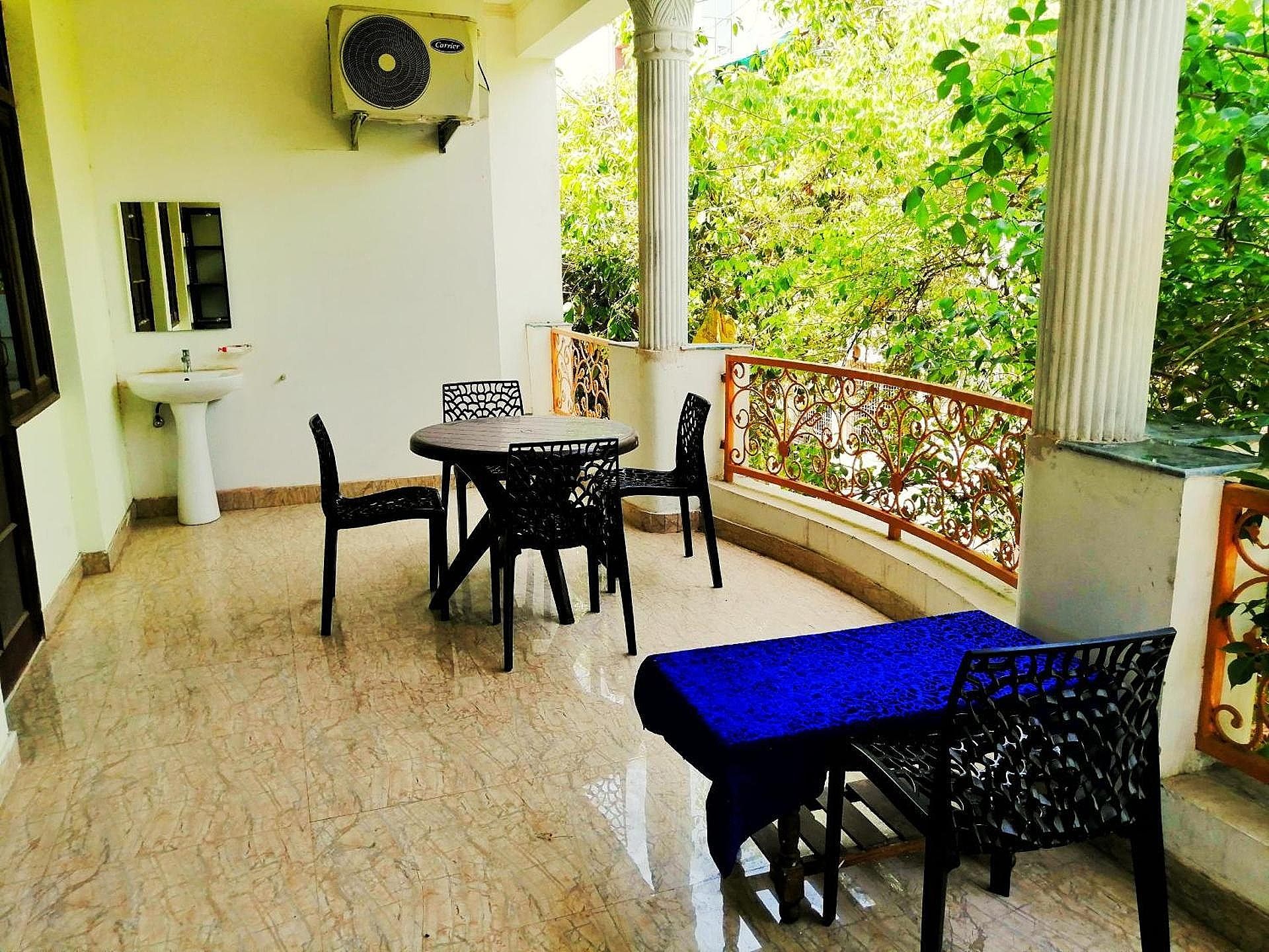 balcony/terrace