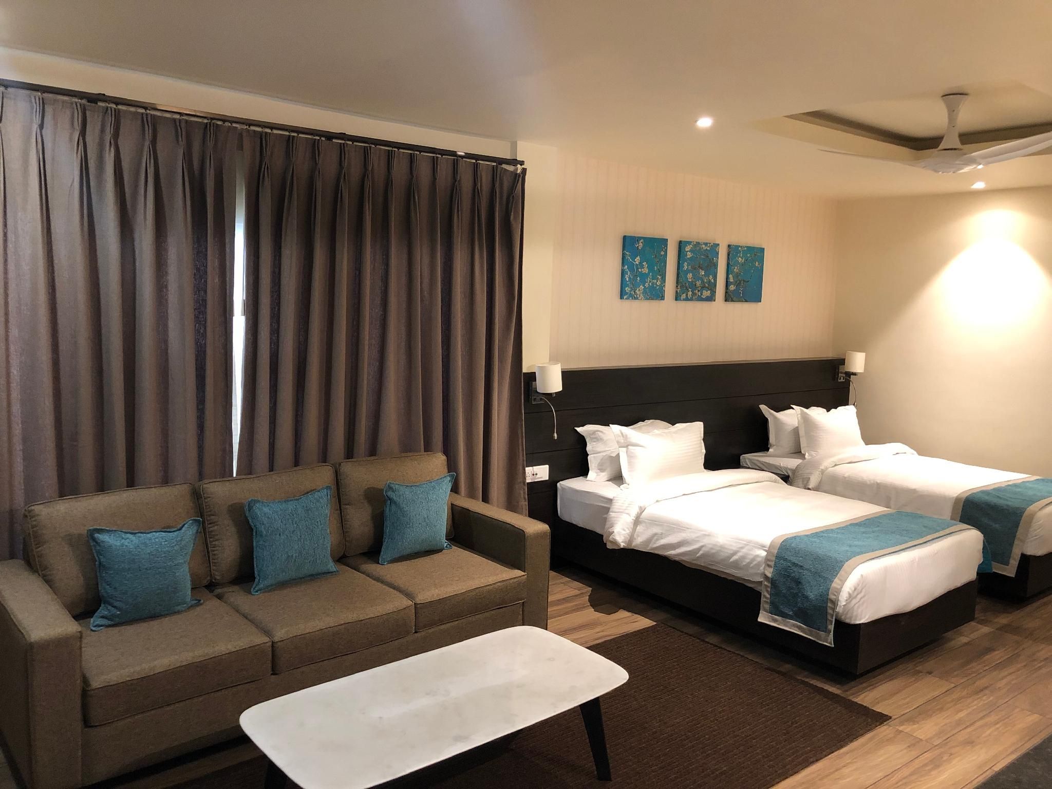 Premium Deluxe Twin Room