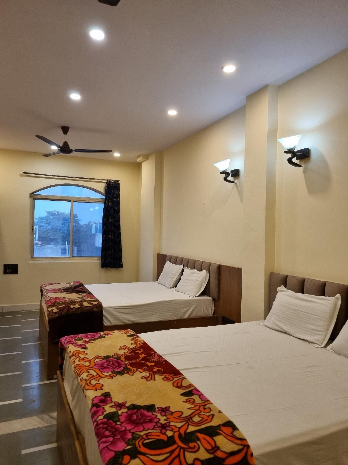 Family Room without Air Conditioning