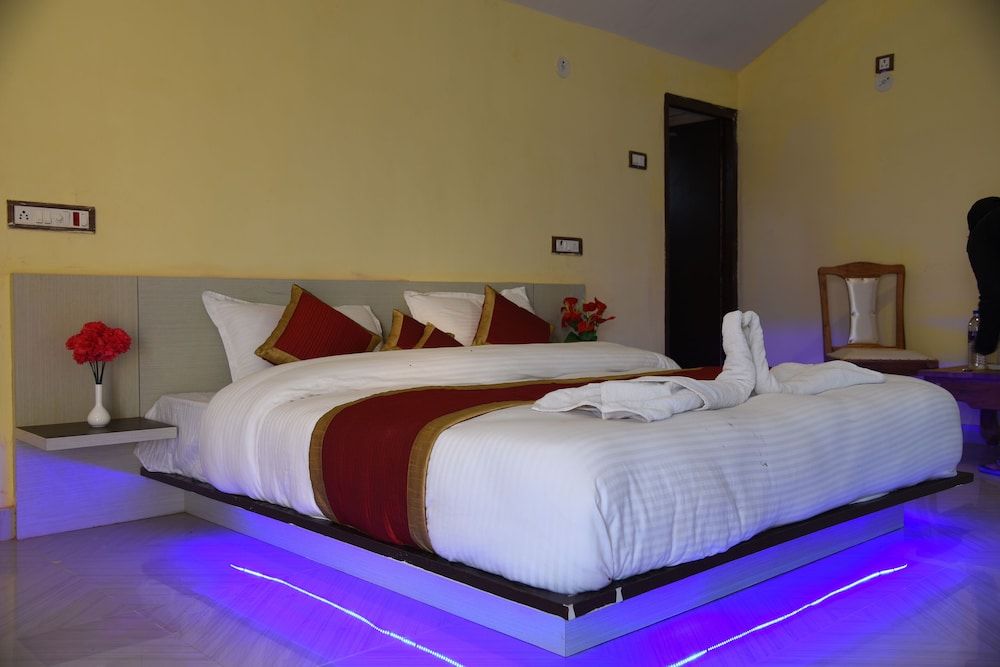 Garh Rajputana Camp Classic Cottage 2