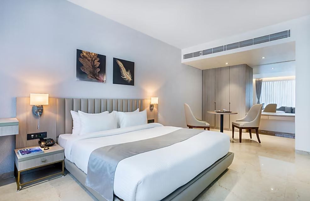 HOTEL LUXY Suite Room 2