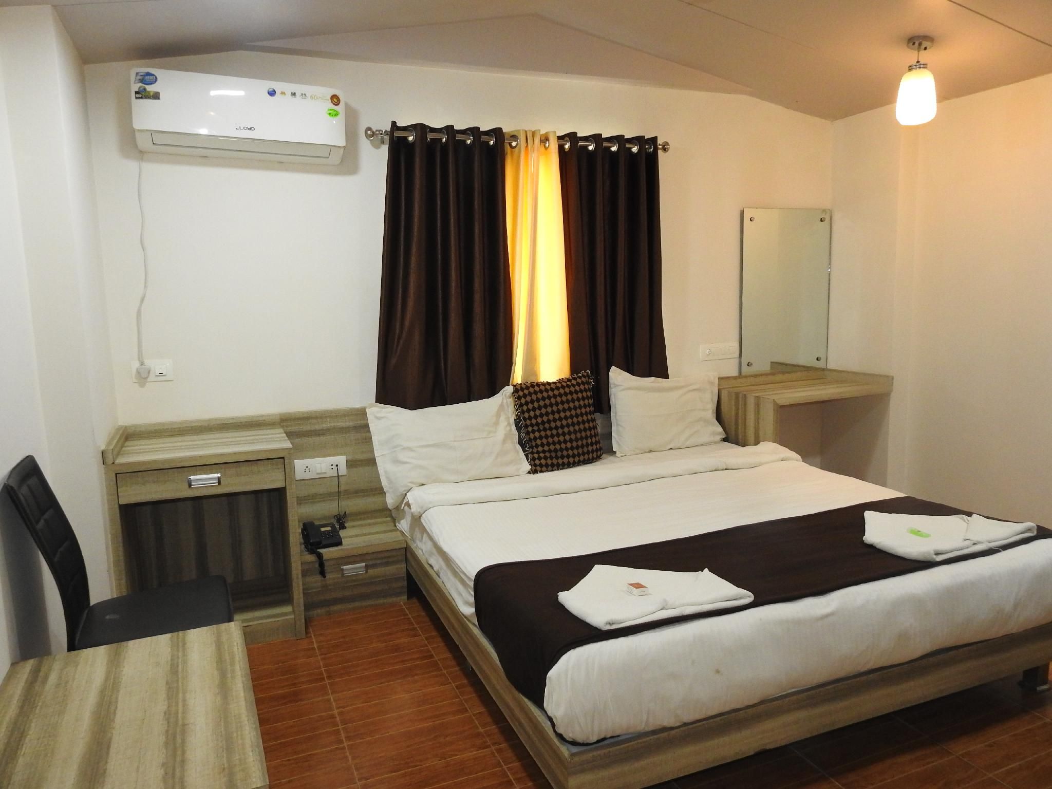 Deluxe Ac Room