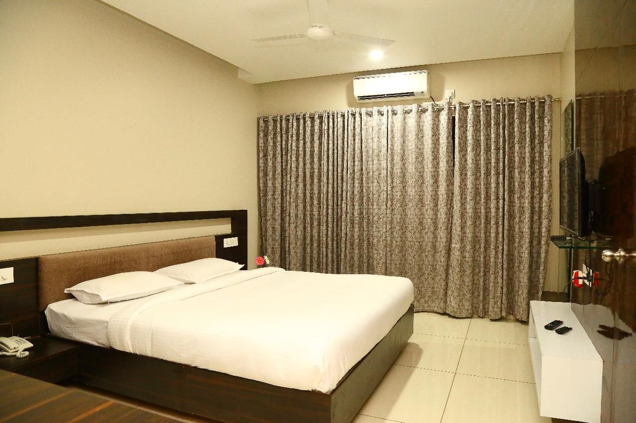 Deluxe Air Conditioning Room