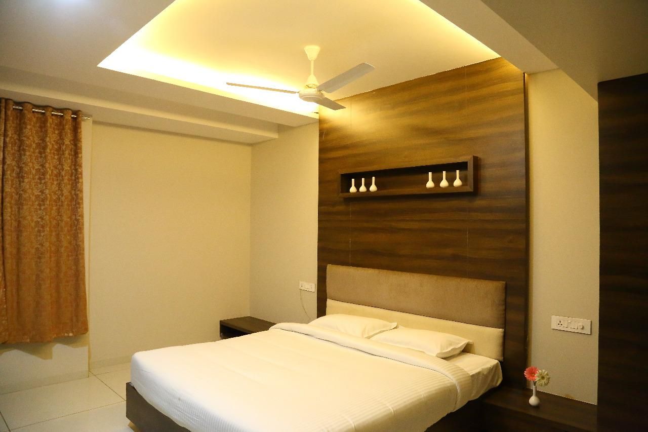 Deluxe Air Conditioning Room