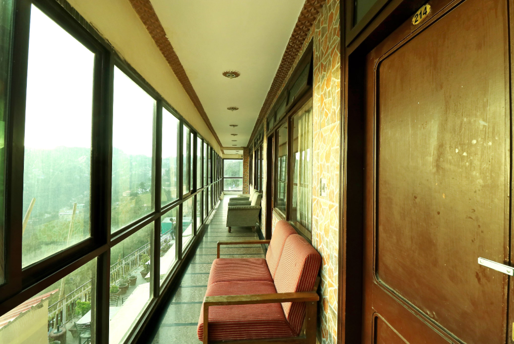 Valley View Hotel 