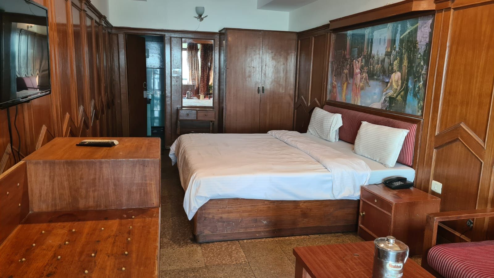 Standard Room (Valley View)