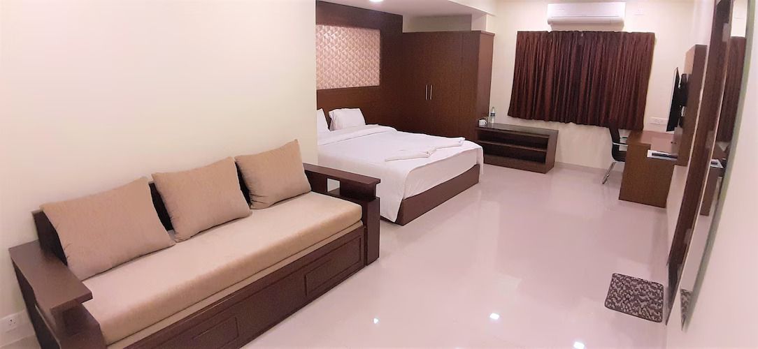 Super Deluxe Room