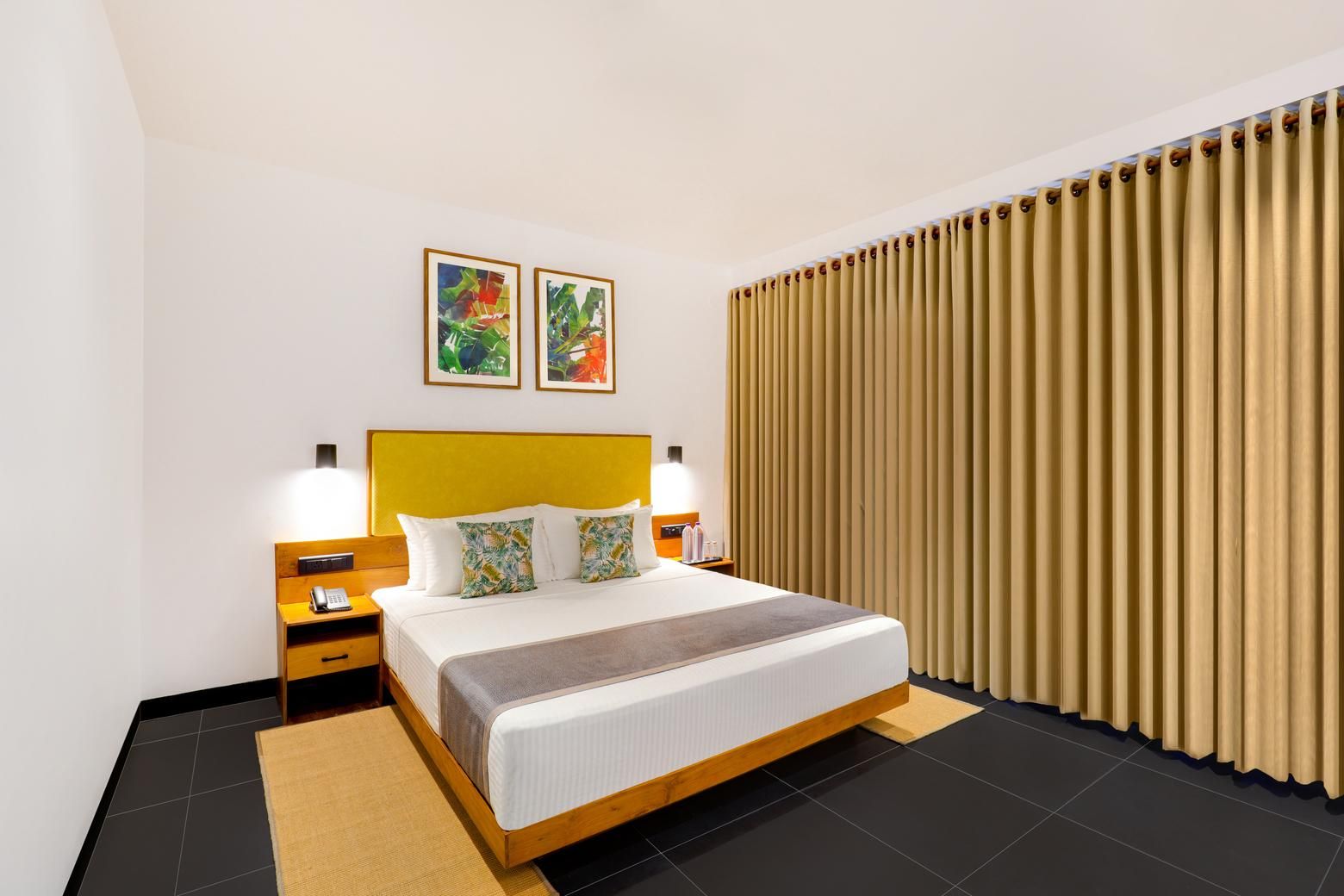 Deluxe Suite Room