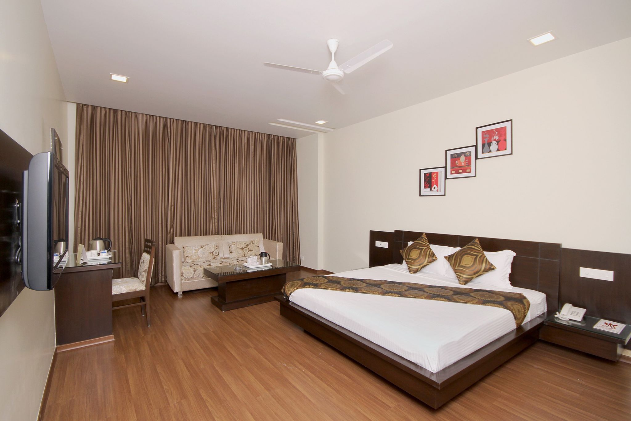Premium Room
