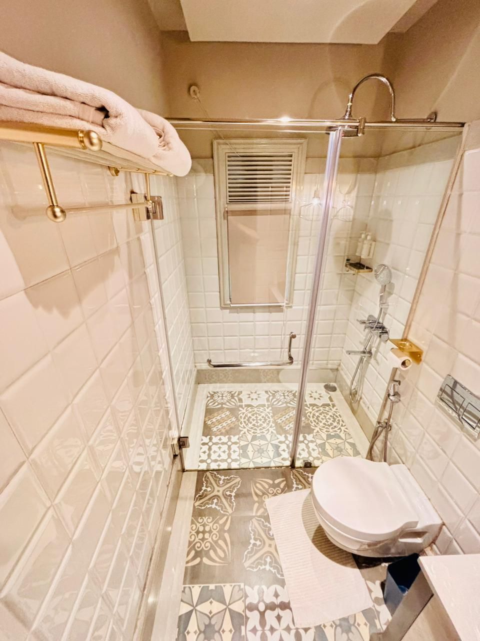 Meraki Maison Deluxe Room 20