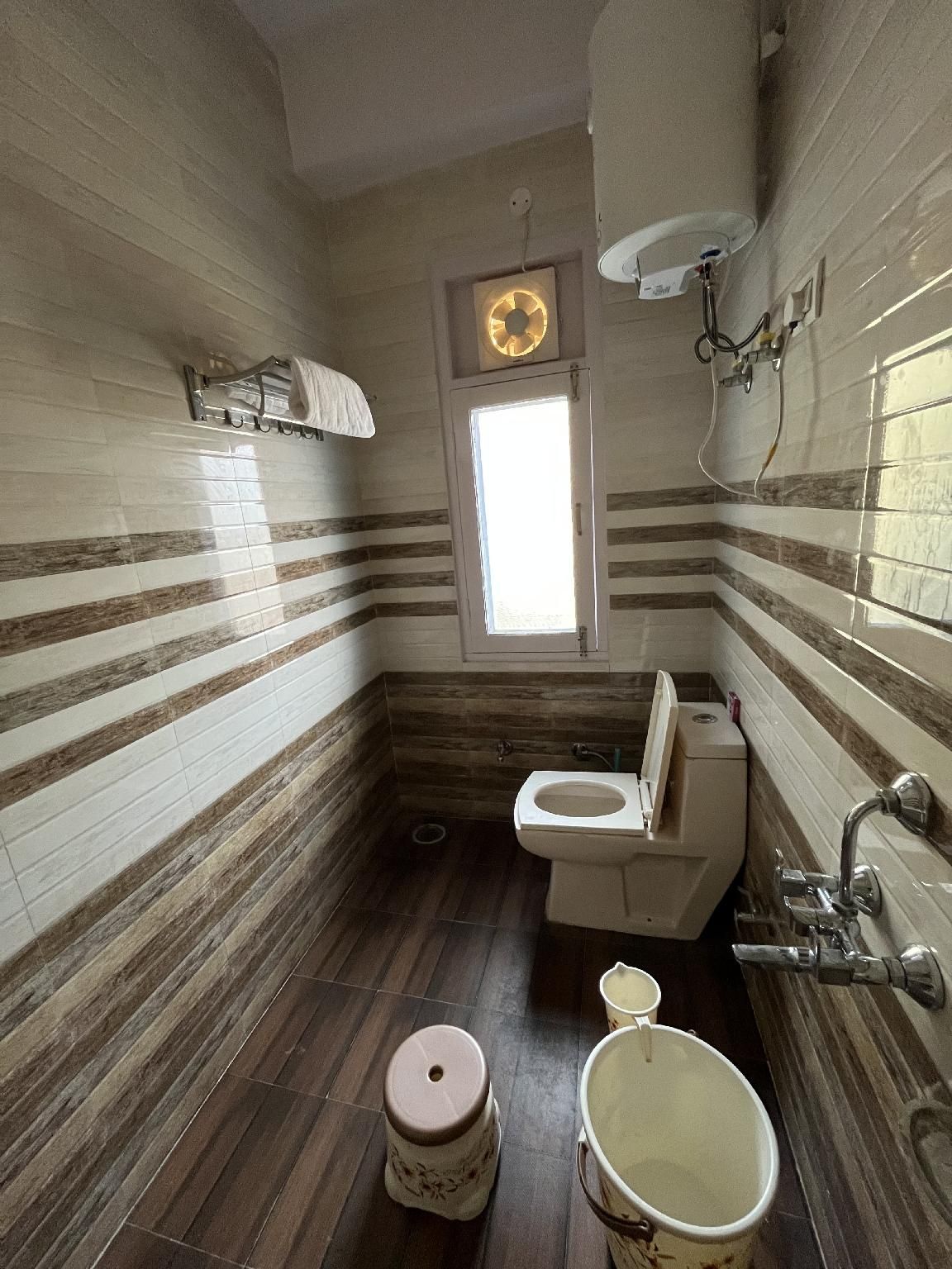 Aerovista Stays Premium Room 3