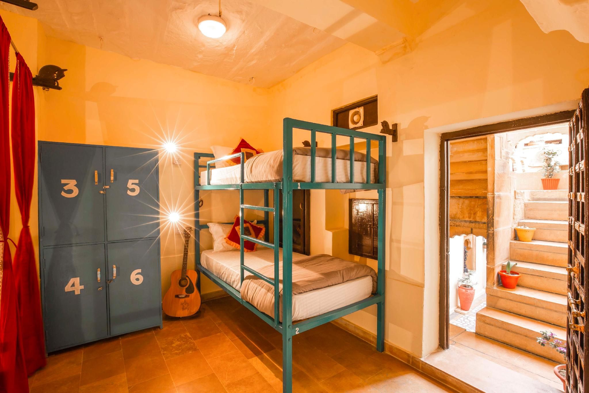 1 Person in 6-Bed Dormitory - Mixed
