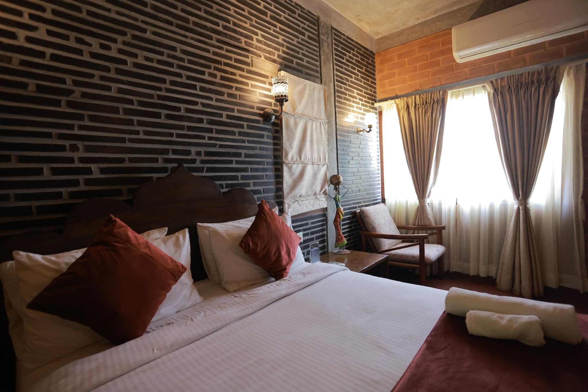 Deluxe Double Room with Jacuzzi