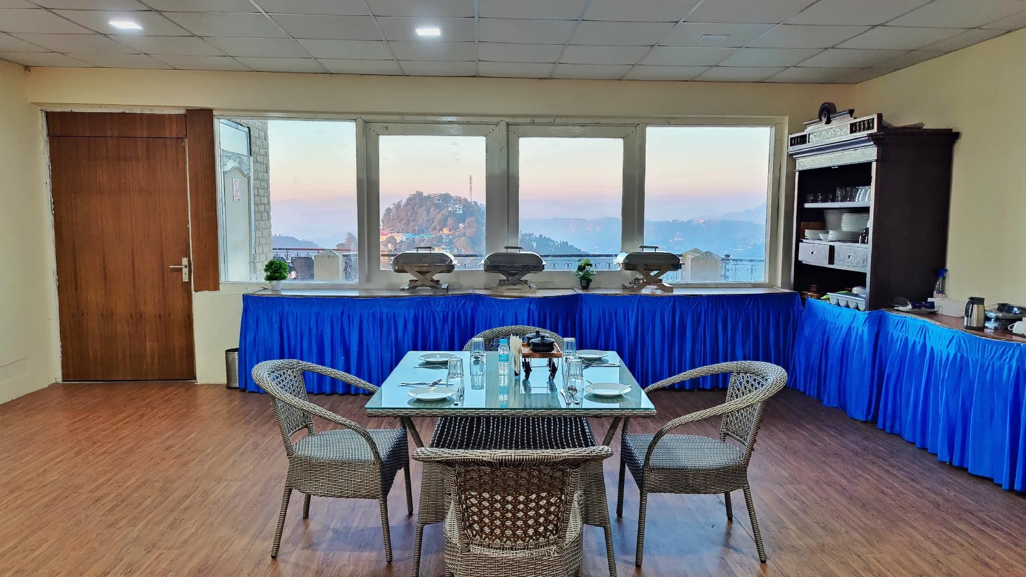 restaurant