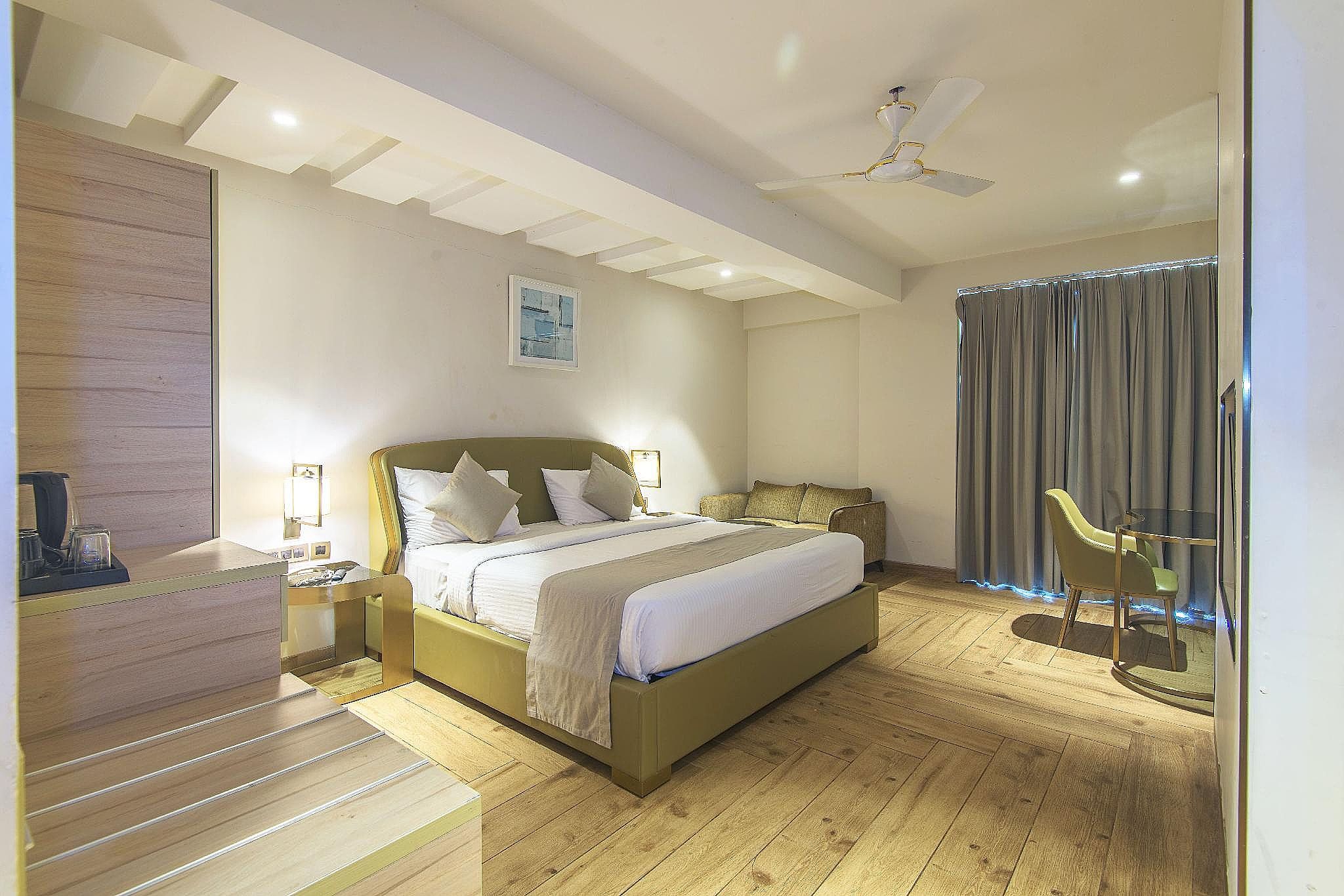 Fern Club Room