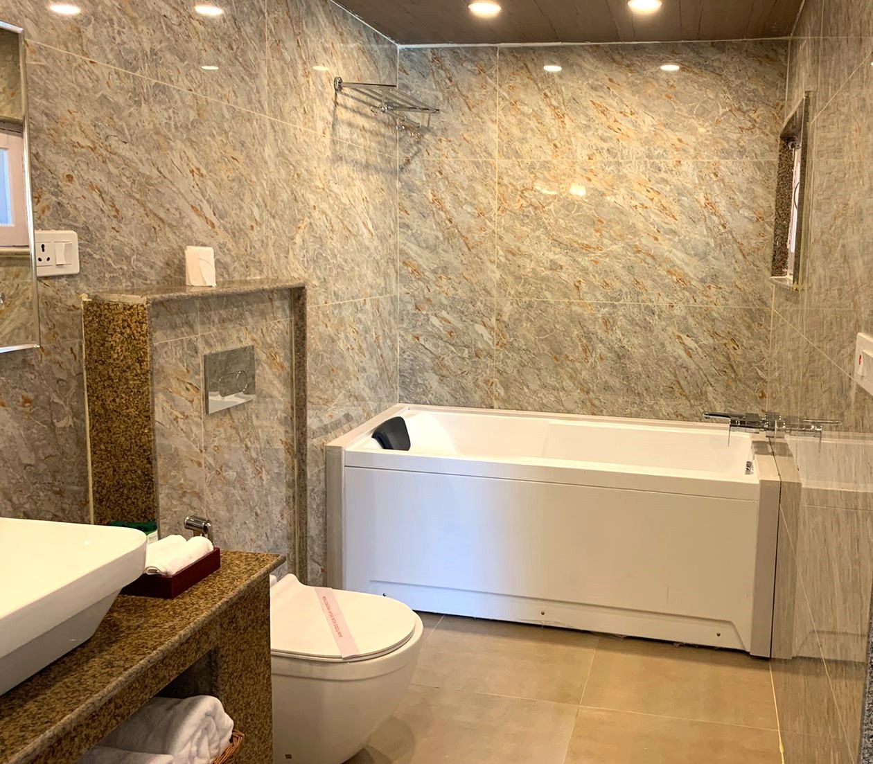 Luxury Cottage Suite