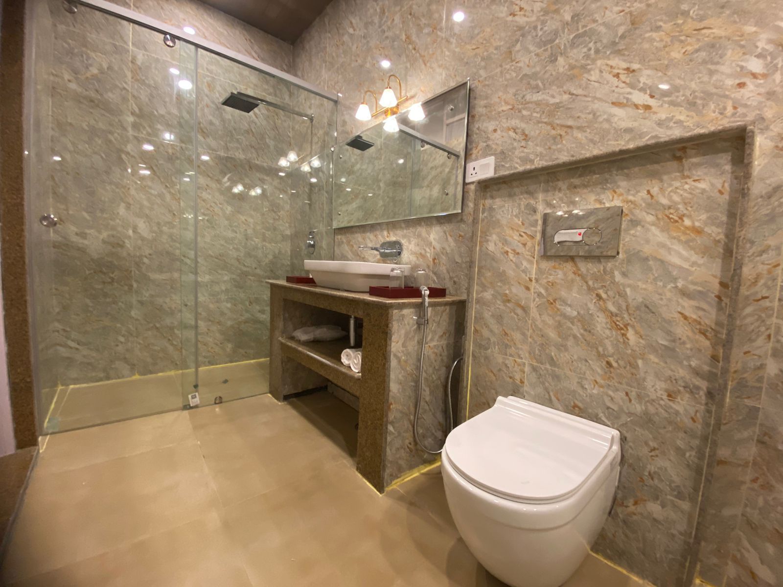 Luxury Cottage Suite