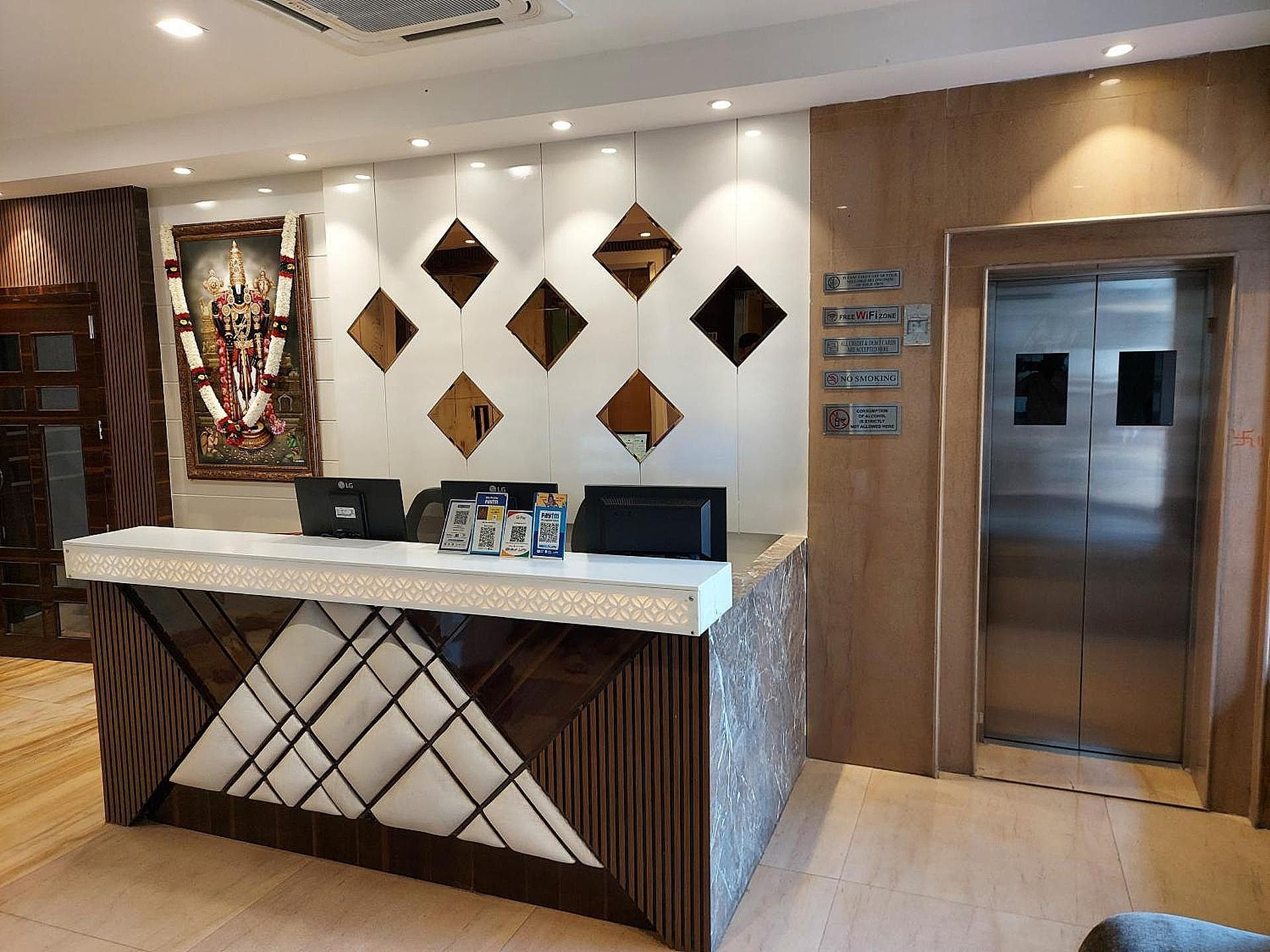 Hotel Sri Balaji, Varanasi