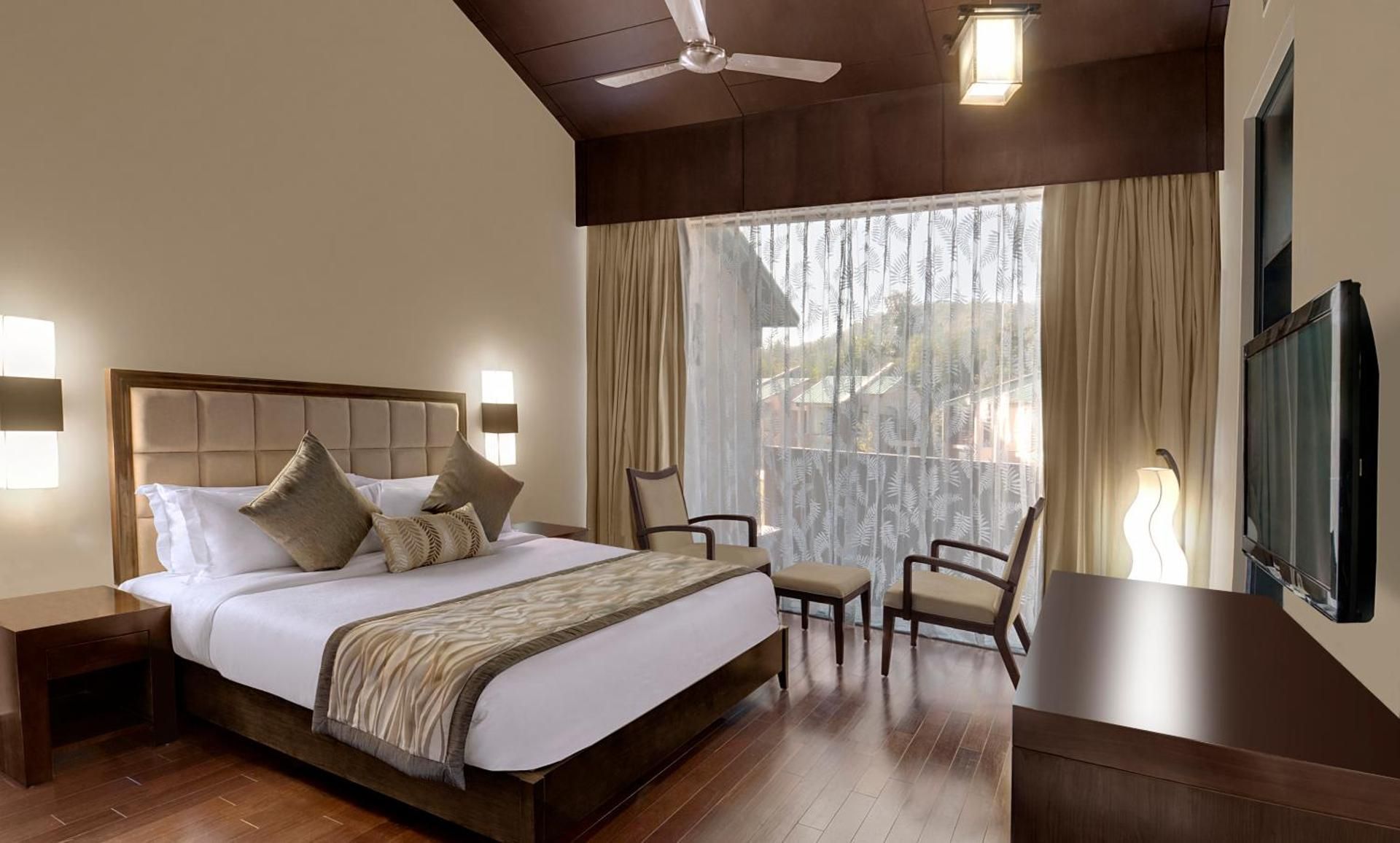 Suite 1 Bedroom-mountain View