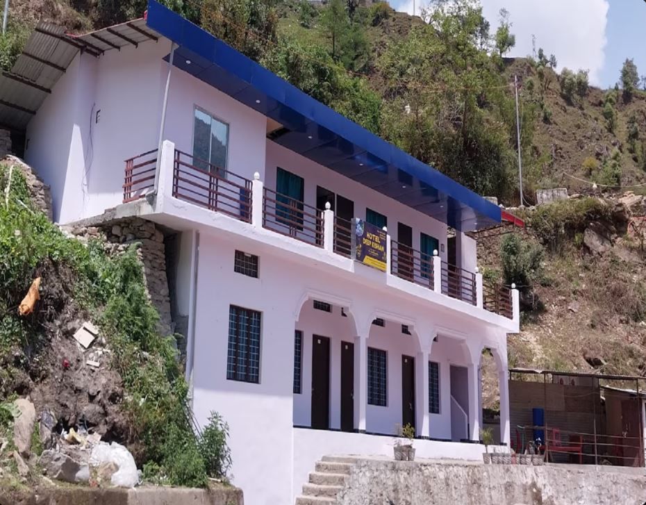 HotelDeepKishanbyStayApart