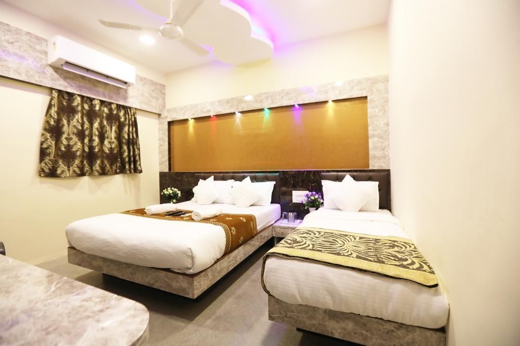 Onyx Residency Triple With Breakfast