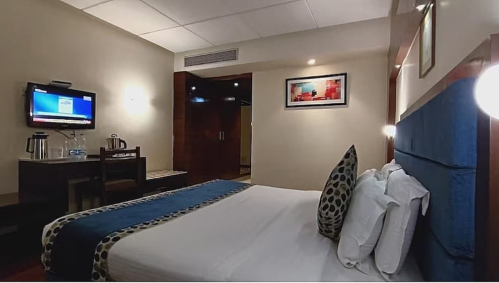 Hotel Shivalikview Standard Room  4
