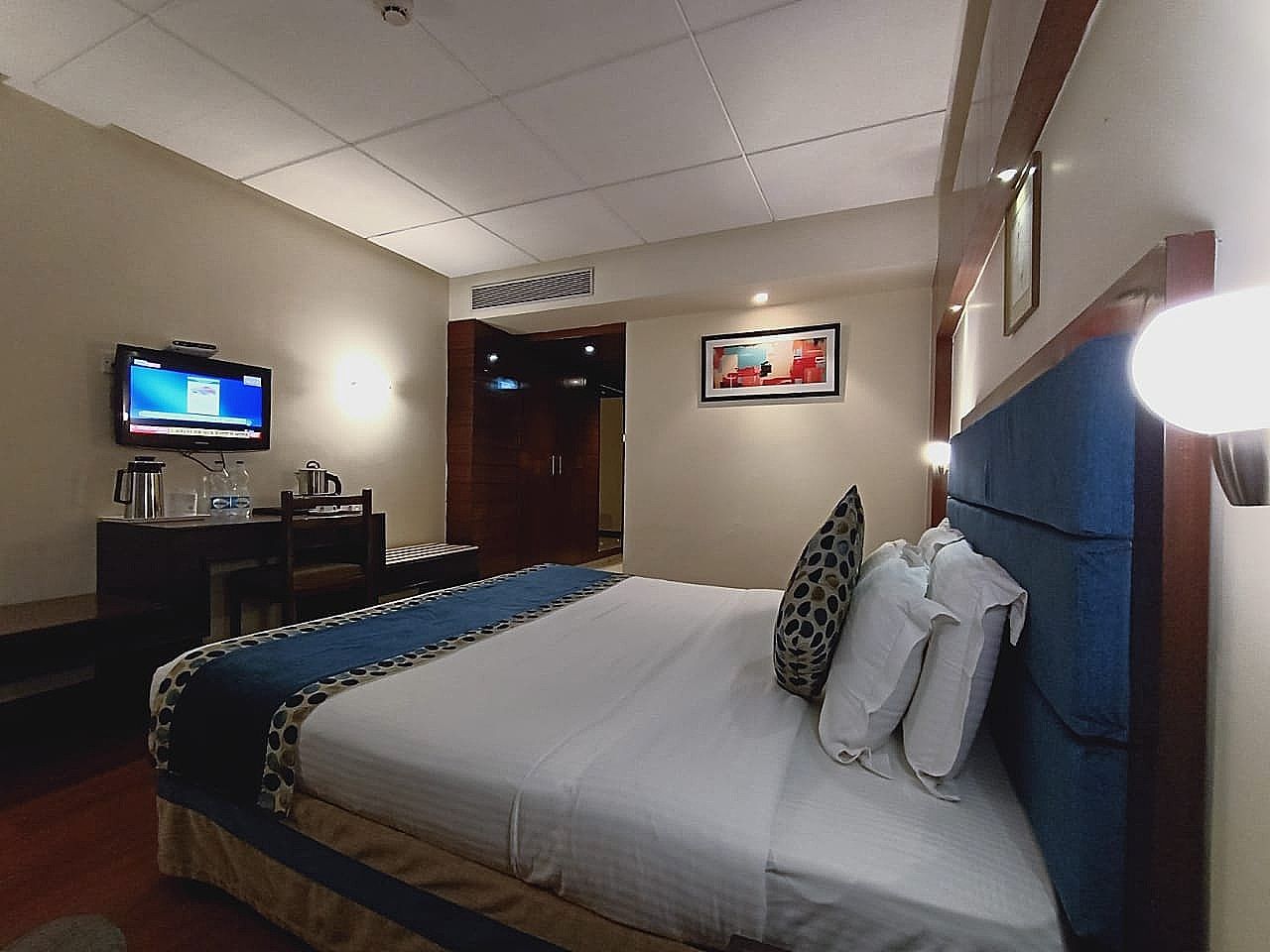 Hotel Shivalikview Standard Room  8