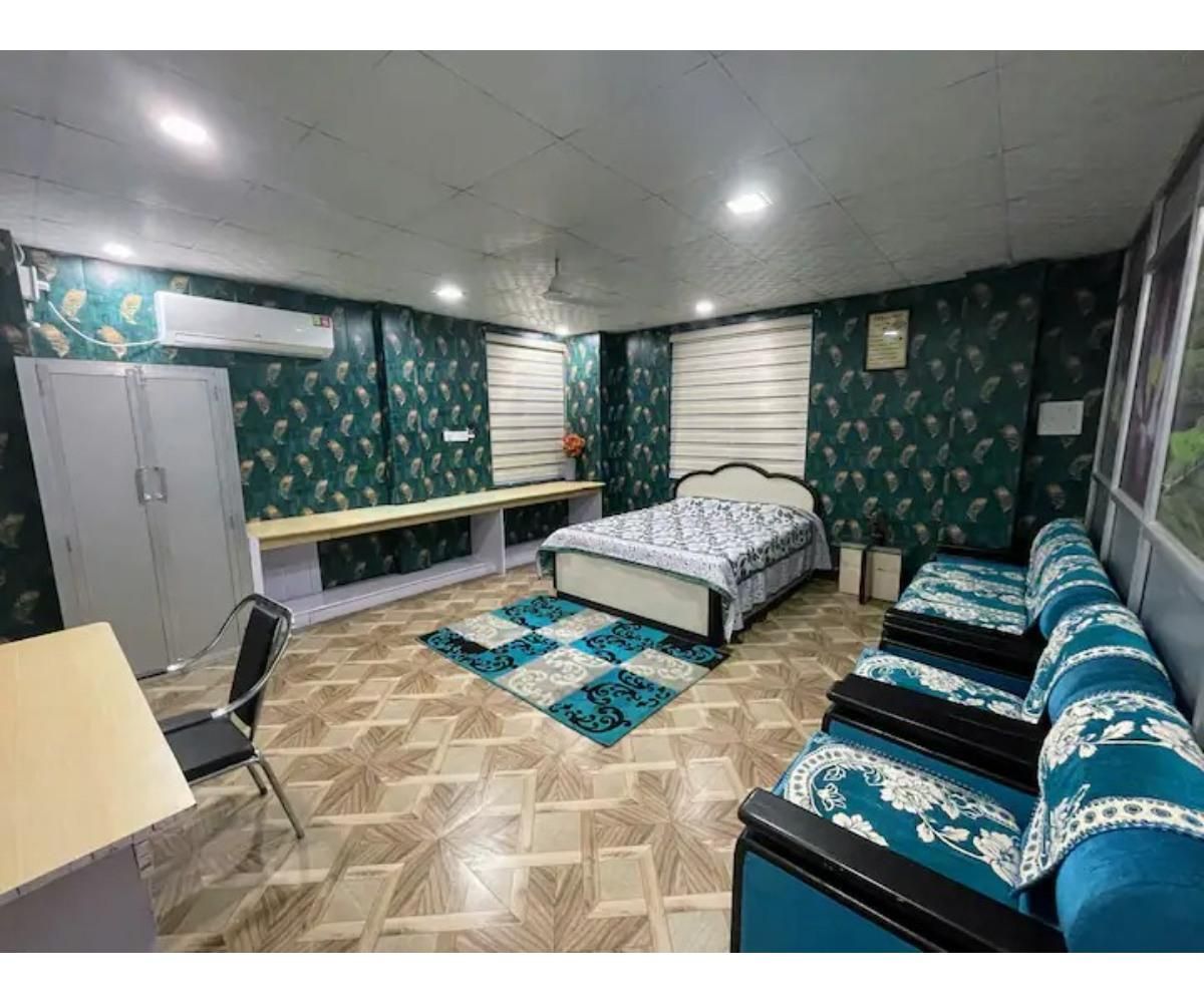 SOHANA's Apartment with Terrace Garden in Jaipur Studio