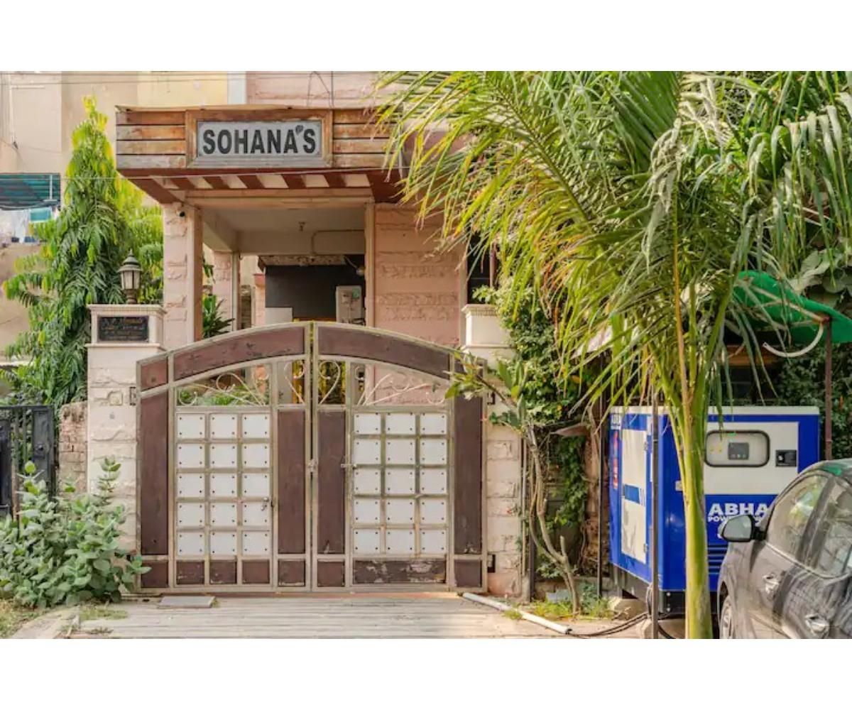 SOHANA's Apartment with Terrace Garden in Jaipur Studio 3