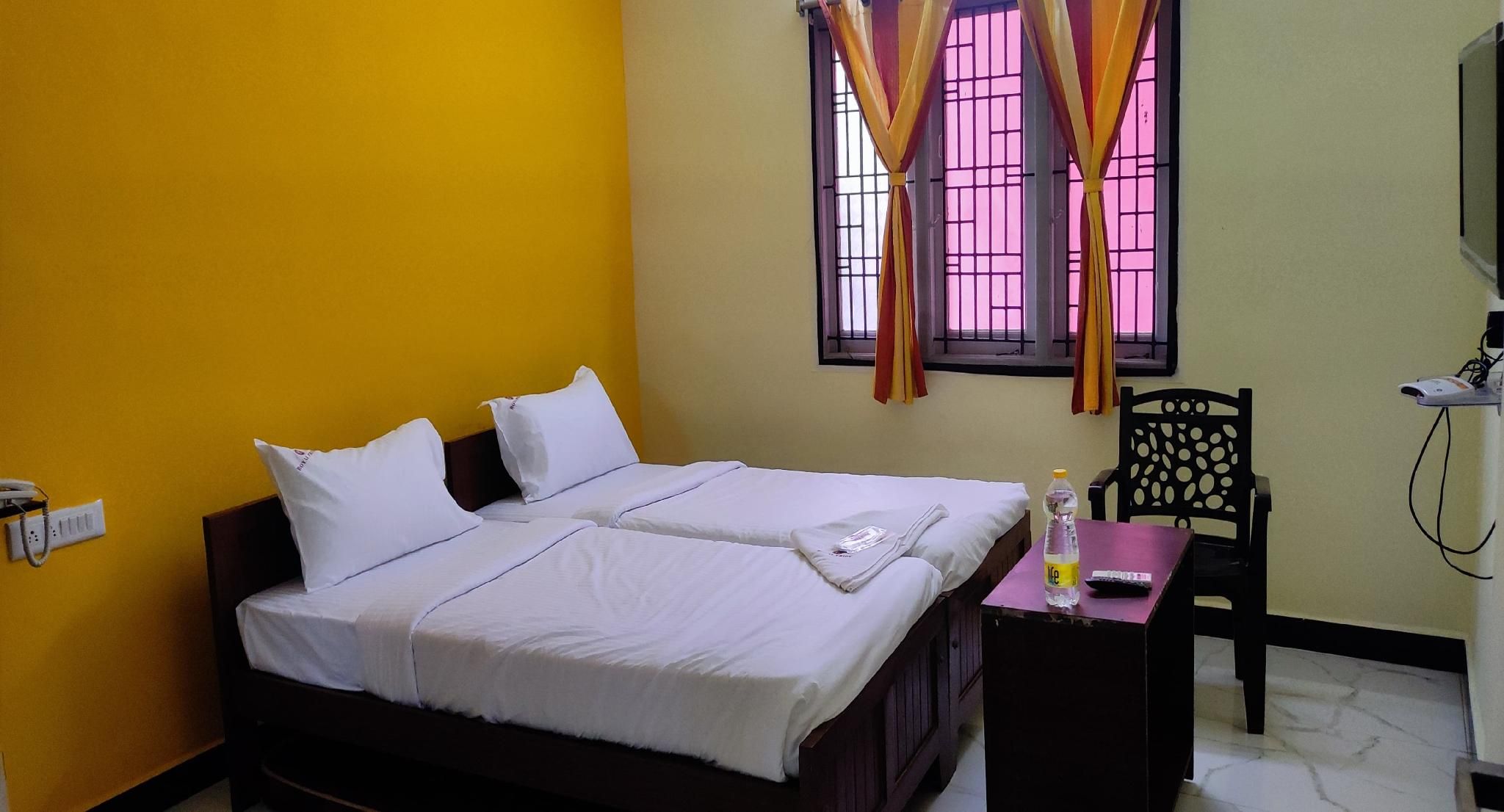 Deluxe AC Room