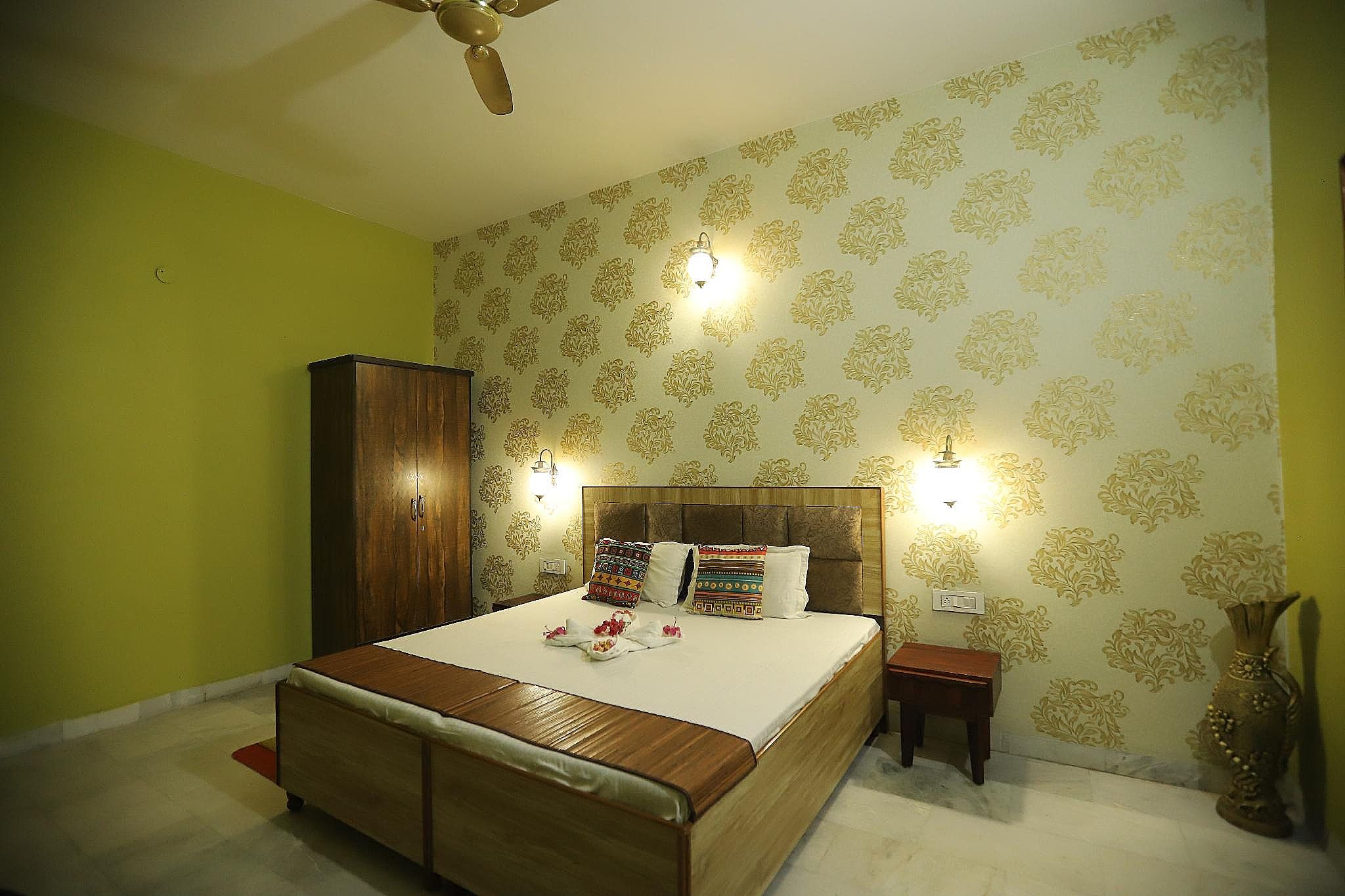 Karta Purakh an Ayurvedic Stay Garden View Deluxe Room