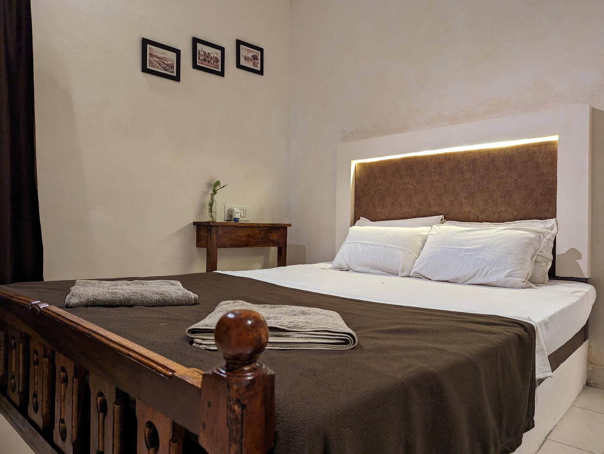 Satta Beach Deluxe Pool View Room 2