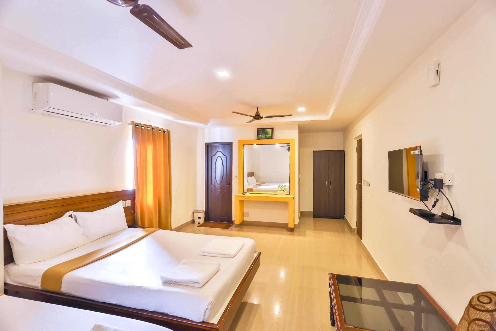 Quad Room