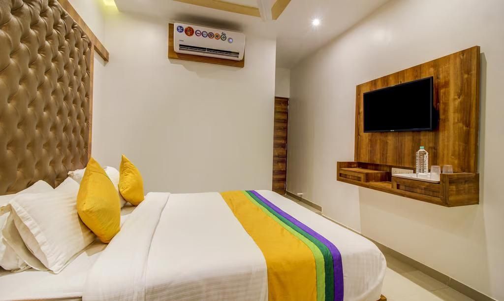 Hotel Riva International