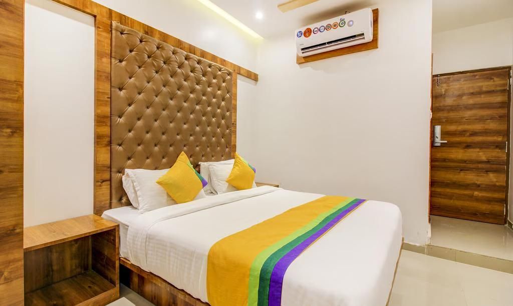Hotel Riva International